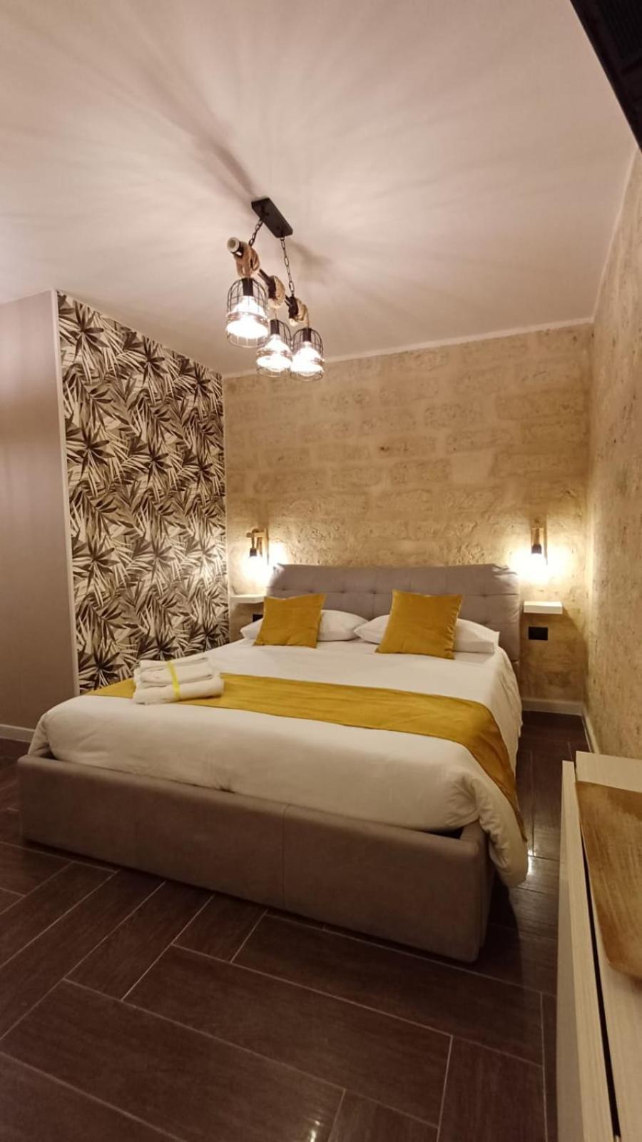 Elegance Room 05 Bari Exterior photo